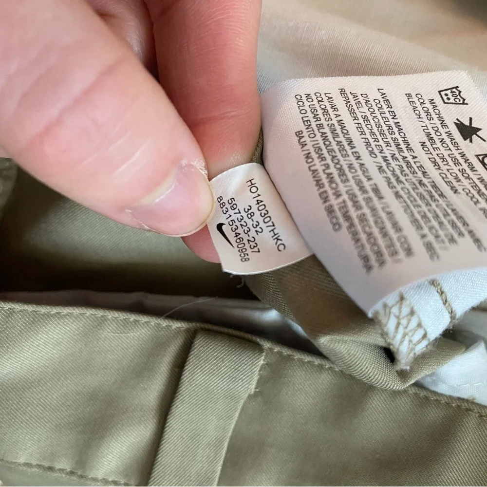 Men's Nike Golf Khaki Pants 38x32 - Picture 4 of 4